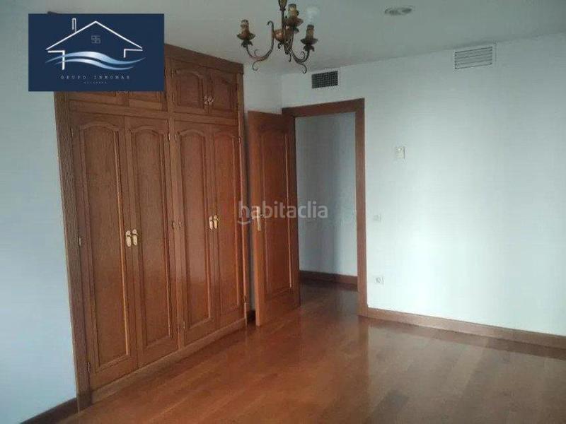 Foto b912693f-5ccb-480b-9747-2d066a9f3d38. Appartamento con riscaldamento parcheggio in Ensanche-Diputación Alicante
