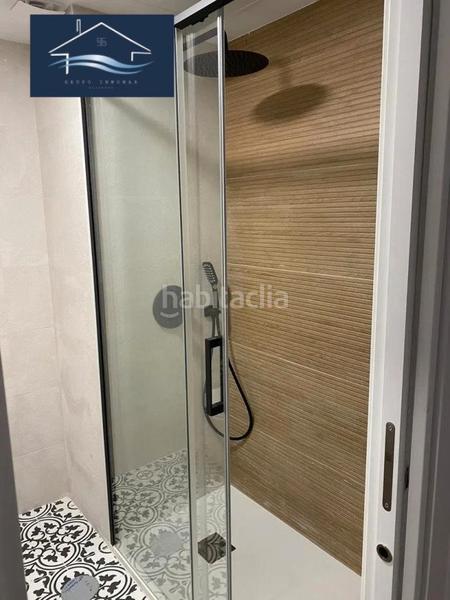 Foto 0b127b00-97a5-4ca9-8776-5ca448336435. Piso  en venta en primera linea de playa campello en Campello (el)