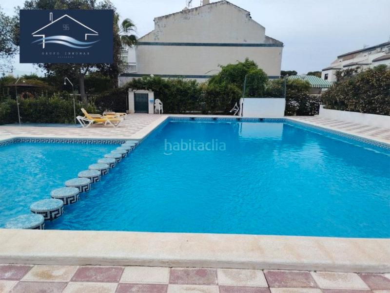Foto 9067b5be-2887-4c30-a356-fcf5b813ab4c. Chalet  adosado en venta Playa Muchavista - el campello en Campello (el)