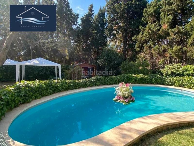 Foto 7dee0802-d99f-46a0-a318-6af1505b2b88. Xalet amb calefacció aparcament piscina a Bellavista-Capiscol-Frank Espinós San Juan de Alicante