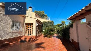 Chalet  Calle de vistalmar. Chalet en venta en campello - zona pueblo espaol