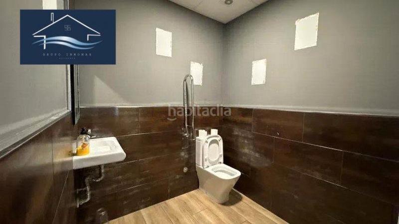 Foto 16600ac8-67bb-4f5e-bd28-05d0e415cc0a. Alquiler local comercial local en alquiler - zona benalua en Alicante