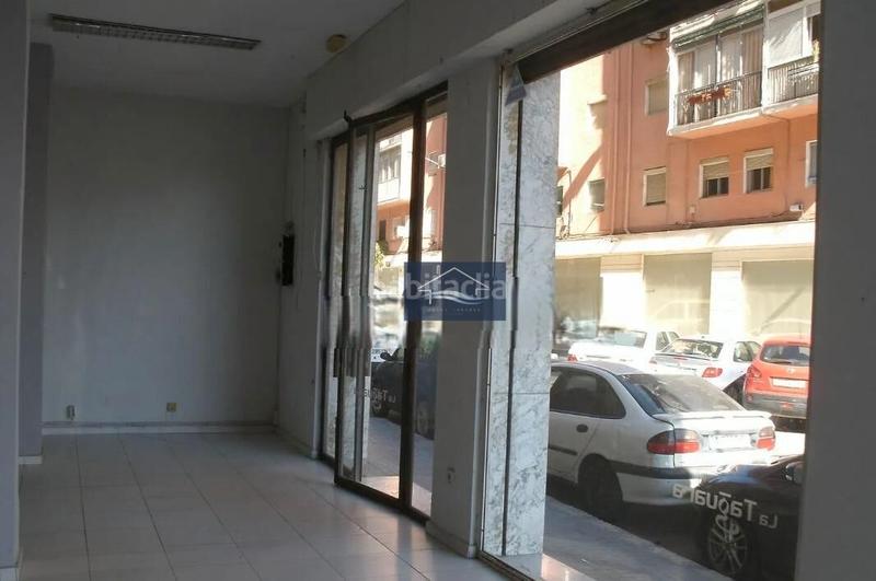 Foto 6f082f33-3afc-449b-82da-9c7dd0763fac. Lloguer local comercial a Benalúa Alicante