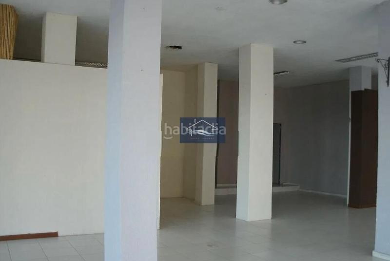 Foto e489f735-fda1-4565-a886-99df937dbfc3. Lloguer local comercial a Benalúa Alicante