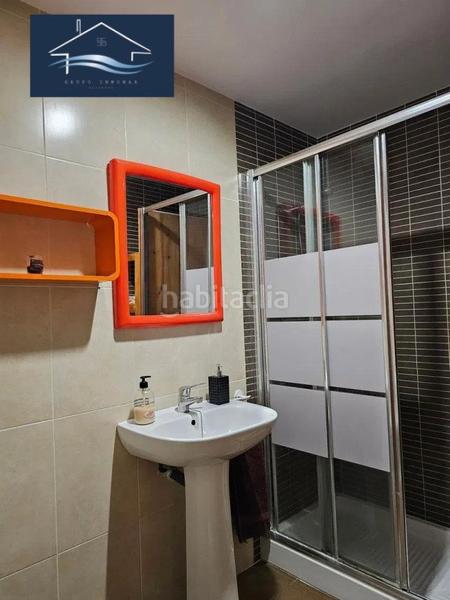 Foto d2c087fc-1595-4032-bee9-23435c9a9544. Piso estupendo piso en venta en zona Carolinas Bajas en Alicante