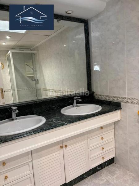 Foto 4b207b5c-5fff-4c3d-983d-db53ea821b37. Chalet mit kamin heizung parking pool in Pueblo Español-Coveta Fumá Campello (el)