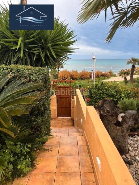 Foto d94af842-79ad-4c5c-ab5e-13afc2fe84a8. Chalet mit kamin heizung parking pool in Pueblo Español-Coveta Fumá Campello (el)