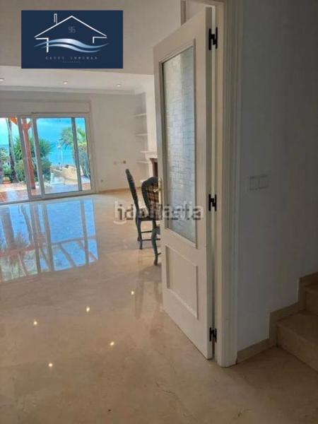 Foto e4a21e39-bb75-4394-bd01-78fdf375a788. Chalet mit kamin heizung parking pool in Pueblo Español-Coveta Fumá Campello (el)