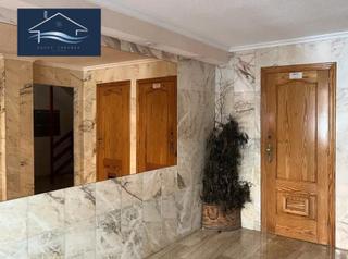 Flat  Carrer prez medina. Oportunidad en alicante - zona benalua