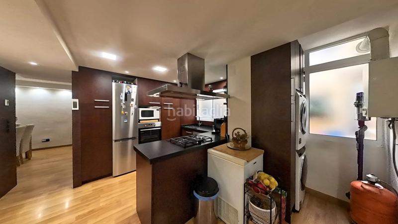 Foto b12a8999-a036-4ba8-be93-9192da518198. Piso en carrer de l'alcalde oncina giner 6 piso en venta en campello - zona ayuntamiento en Campello (el)
