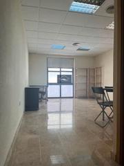 Rent Office space in Carrer navas 50. Oficina en alquiler en pleno centro de alicante
