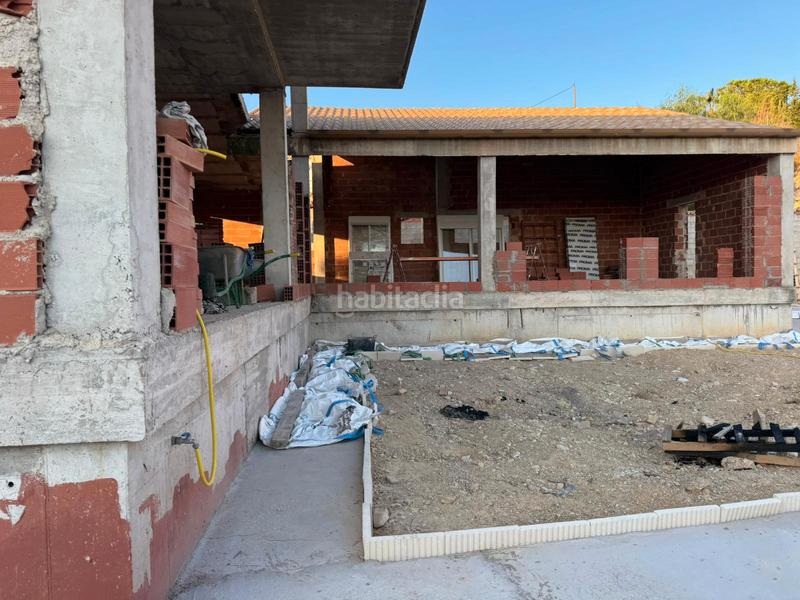 Foto 395bab04-551c-4b60-853b-af289581054b. Chalet  indepndiente en venta en alicante - en Busot