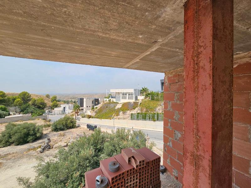 Foto 789d80b1-b176-4391-ad35-1e65431b98c6. Chalet  indepndiente en venta en alicante - en Busot