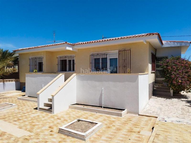 Foto b5a774f8-be43-4814-b4b6-404c06c12549. Chalet  en venta en campello en Pueblo Español-Coveta Fumá Campello (el)