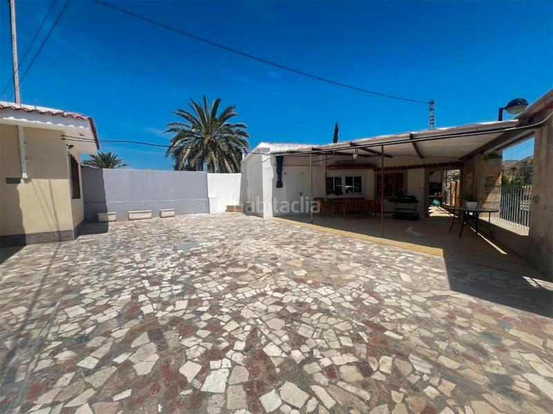 Foto e2f0784b-9efa-4f8c-ba27-6c83b3dfa46a. Chalet  en venta en campello en Pueblo Español-Coveta Fumá Campello (el)