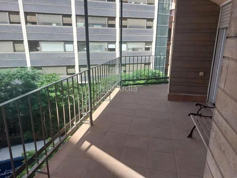 Foto 5933e354-a501-4a41-b6b2-0c8686d7a431. Pis amb calefacció a Barrio del Centro Alicante