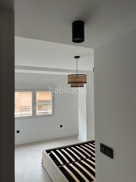 Foto 4977e9a1-f2f8-4b0a-871f-bbb7cd6489ac. Piso en carrer arquitecto morell 17 exclusivo piso reformado en venta en el corazón en Alicante