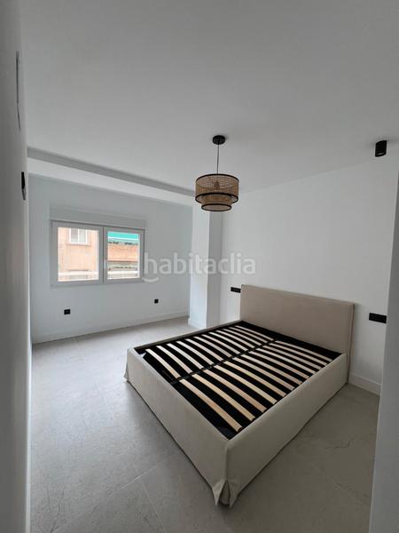 Foto 9770e1f6-fcc2-4674-989a-56a508e368ce. Piso en carrer arquitecto morell 17 exclusivo piso reformado en venta en el corazón en Alicante