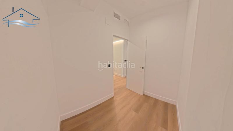 Foto aab11c8b-9b7a-42f0-ba67-d19b207c0028. Pis amb calefacció a Barrio del Centro Alicante