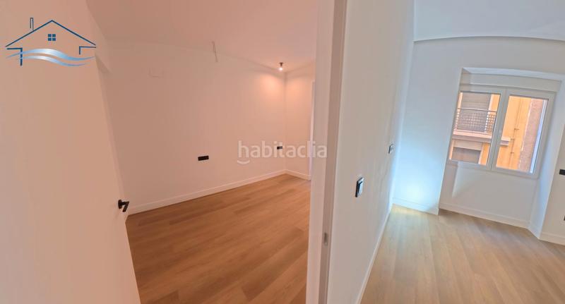 Foto acfa8b17-fb05-4b60-9642-daf9de654114. Pis amb calefacció a Barrio del Centro Alicante