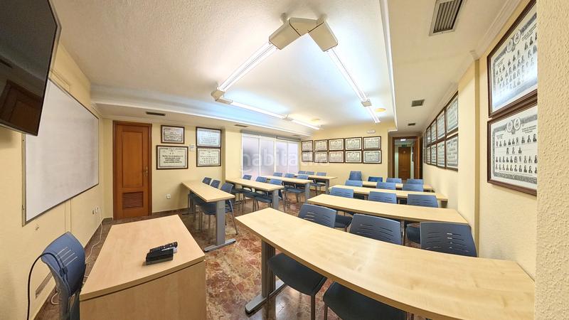 Foto 89c56edf-abef-4072-bc2f-54a8c8ae189c. Ufficio in calle segura 13 in Mercado Alicante