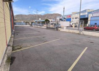 Location Bâtiment à usage industriel à Calle bonanza 19. Nave en alquiler poligono pla de la vallonga - alicante