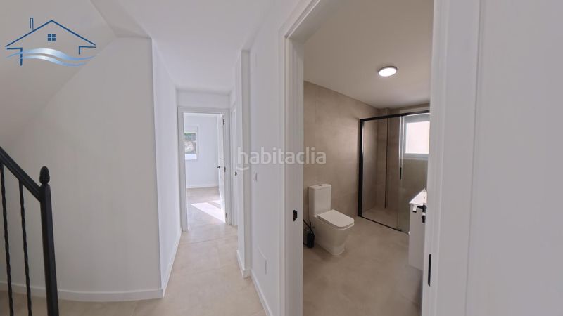 Foto 877bc011-ba26-4221-b8e0-7470191063ae. Xalet amb calefacció aparcament a Pueblo Acantilado-Lanuza Campello (el)