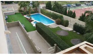 Piso  Carrer de sorolla. Espléndido piso de 2 habitaciones en playa muchavista, el campel