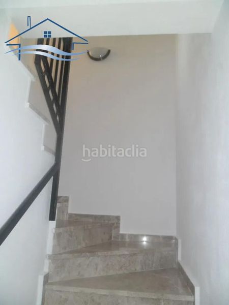 Foto b1d38cf9-ffa2-4840-a9d2-645f0e2b2498. Casa adossada amb piscina a Bonalba-Cotoveta Mutxamel