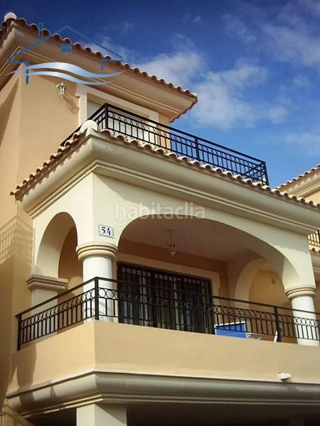 Foto b1f3fb29-6169-413a-a9cf-b118d0feca13. Casa adossada amb piscina a Bonalba-Cotoveta Mutxamel