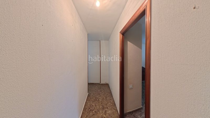Foto 6c594a66-be32-4d7a-bcf5-980bb0cfcdf5. Piso en carrer del tucuman 18 piso en venta en pleno centro .- luceros en Alicante