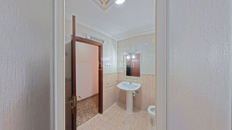 Foto f2b60eb7-674b-4e73-8627-07cf0d4d998a. Piso en carrer del tucuman 18 piso en venta en pleno centro .- luceros en Alicante