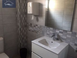 Miete Büro in Ensanche-Diputación. Amplia oficina en alquiler -  centro alicante | 85 m² | cerca de