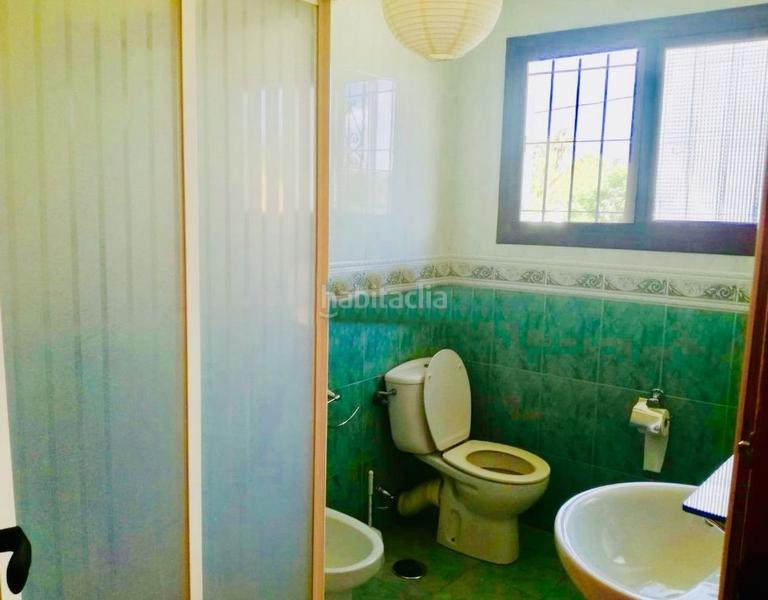 Foto 730db566-5f36-448a-9d4d-00c0a97bc3c1. Xalet amb calefacció aparcament piscina a Villafranqueza Alicante