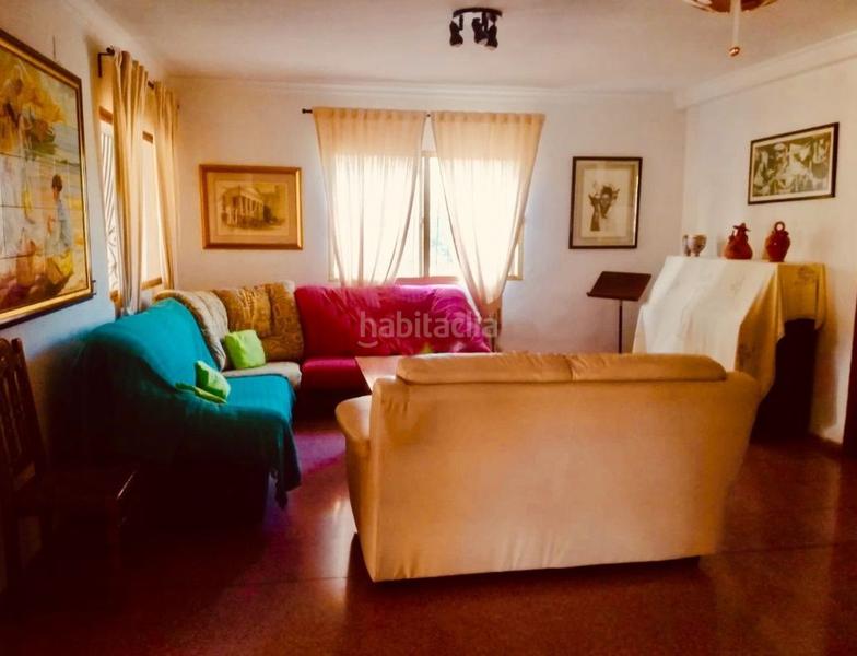 Foto ac2e835f-fb02-45ef-a1f2-54203d2392e7. Xalet amb calefacció aparcament piscina a Villafranqueza Alicante