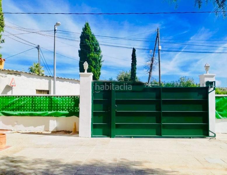 Foto b07bb6b2-068e-4c1e-b950-96cb4aa7fd40. Xalet amb calefacció aparcament piscina a Villafranqueza Alicante