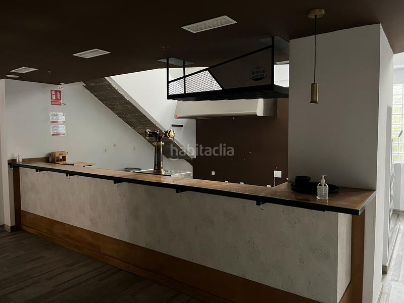 Foto ce6a030a-6a30-4bb1-8df2-76979151d7d0. Local comercial local en venta - zona centro en Mercado Alicante