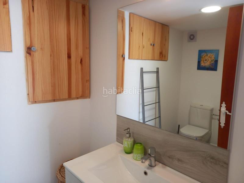 Foto bad84d3f-2d06-4760-9b5b-13d63e06234c. Casa a schiera con riscaldamento in Casco Antiguo - Sta. Cruz - Ayuntamiento Alicante