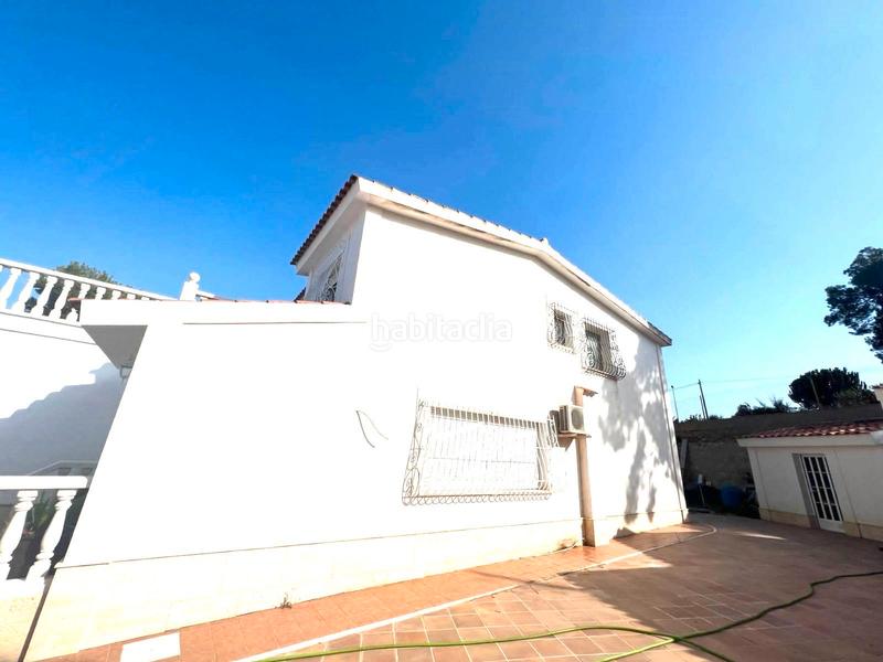Foto 0658e47b-0c62-4b59-af7b-309816d63bb9. Chalet  independiente en venta en Centro mutxamiel en Mutxamel