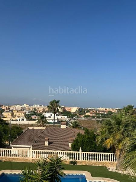 Foto 54e7933f-7f93-4f38-9ba7-3617841a65fa. Chalet  independiente en venta en Centro mutxamiel en Mutxamel