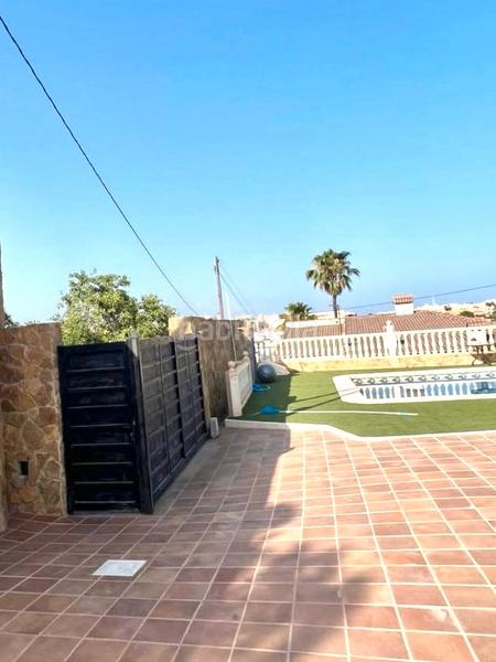 Foto 9fa223cc-c76b-4426-b1d5-e9b1ccea0c83. Chalet  independiente en venta en Centro mutxamiel en Mutxamel