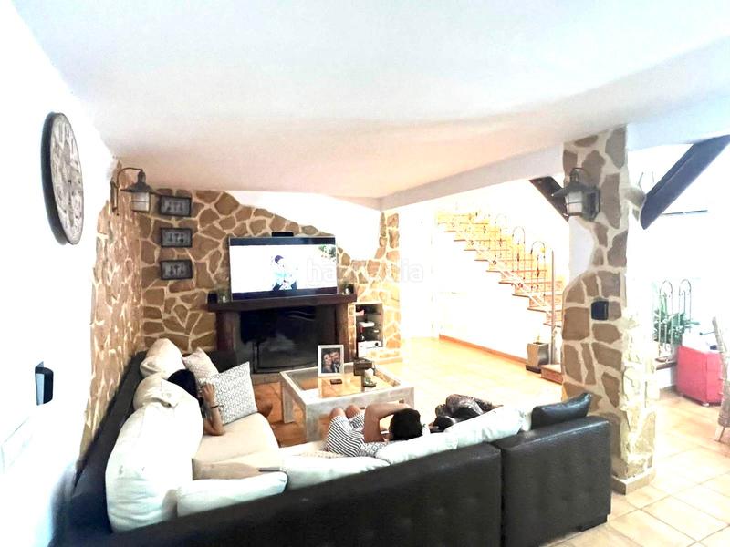Foto b7c34653-f711-456a-afbd-aecffea86b13. Chalet  independiente en venta en Centro mutxamiel en Mutxamel