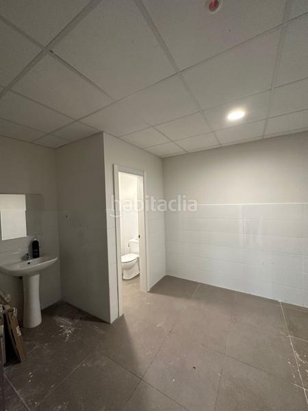 Foto 5eb6bfa7-d1f7-45c7-b830-5ca63cf78ed1. Rent business premise in Florida Baja Alicante