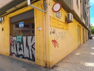 Lloguer Local Comercial a Benetússer. Local comercial esquinero en zona privilegiada en benetusser