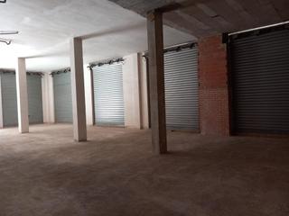 Local Comercial a Silla. Amplio local en silla