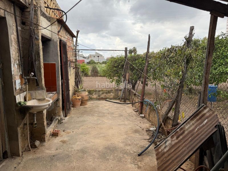 Foto 53d087de-982d-4e09-83f4-045b7a0892bf. Casa a El Castellar i l'Oliverar Valencia