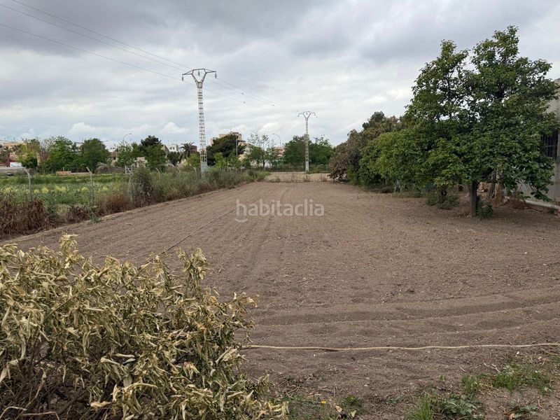 Foto 805656a3-6900-4bc4-83cc-628fed593dbc. Casa a El Castellar i l'Oliverar Valencia