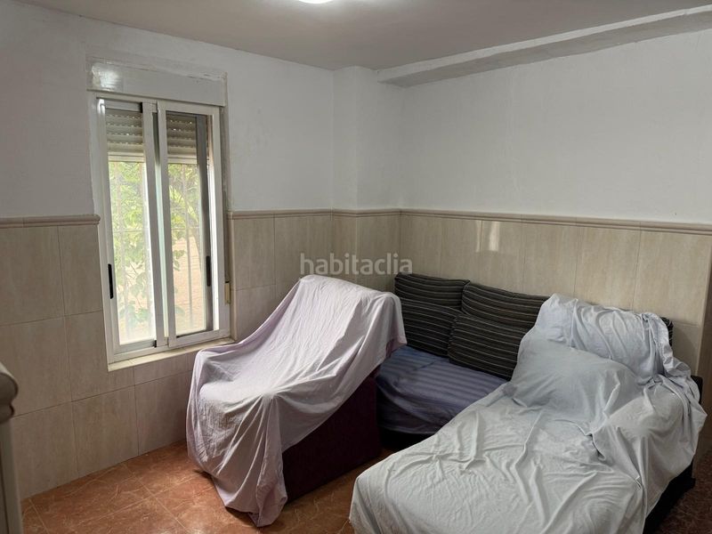 Foto 8ed1e3de-6b51-4bc4-bd28-5f94e1a74314. Casa a El Castellar i l'Oliverar Valencia