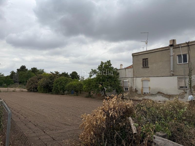 Foto fa246580-49d0-44b6-9624-a0400d219164. Casa a El Castellar i l'Oliverar Valencia