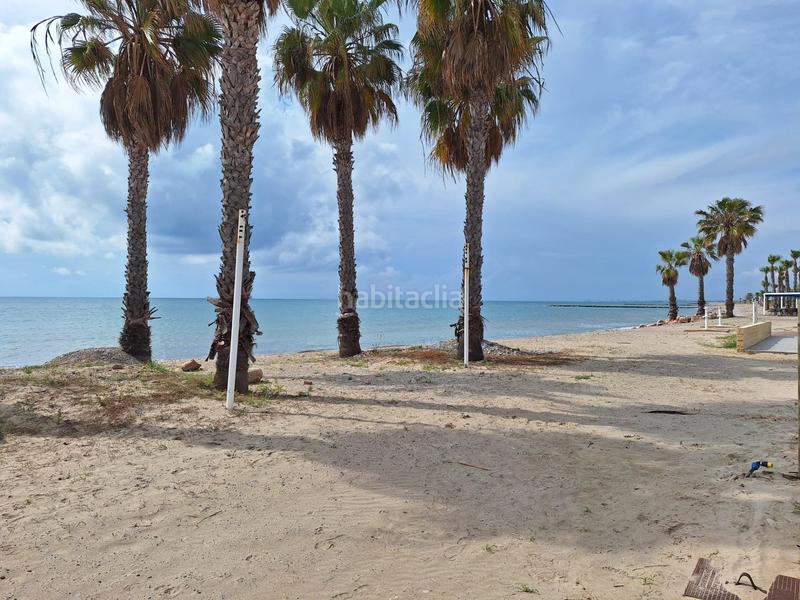 Foto b210aa1b-857c-4c26-be47-eb021384220a. Apartamento piso a 100 metros de la playa a pie de calle en Chilches